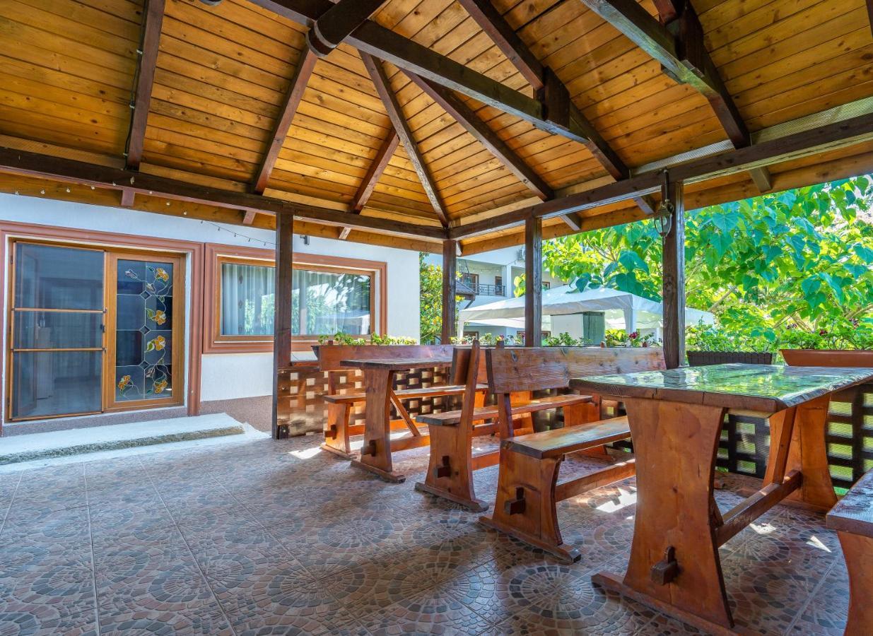 Vila Cataleya เวนุส ภายนอก รูปภาพ
